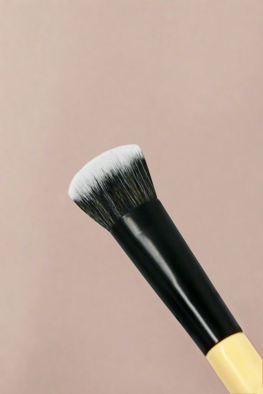 Conceal & Control | C1 Brush